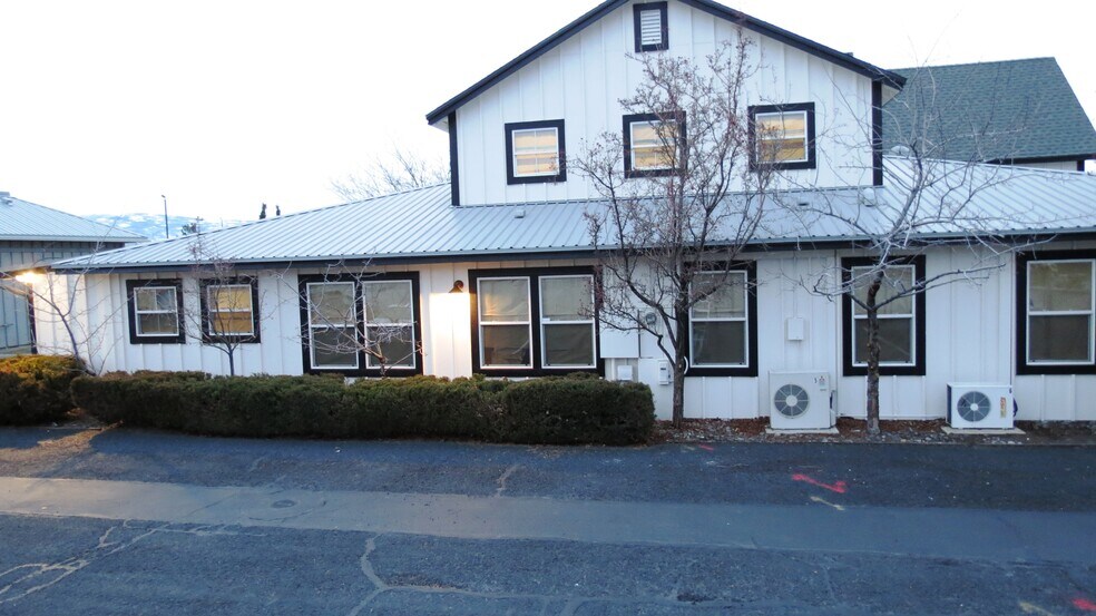 More Photos Of 1925 E Prater Way, Sparks Office For Sale
