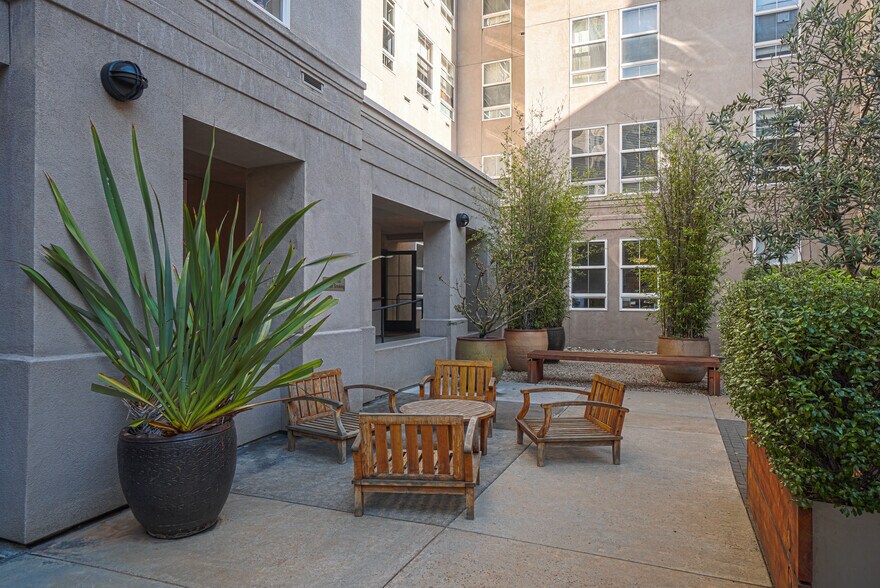 More Photos Of 821 Folsom St, San Francisco Apartments For Lease