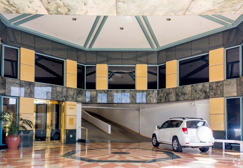 More Photos Of 10940 Wilshire Blvd, Los Angeles Office For Lease