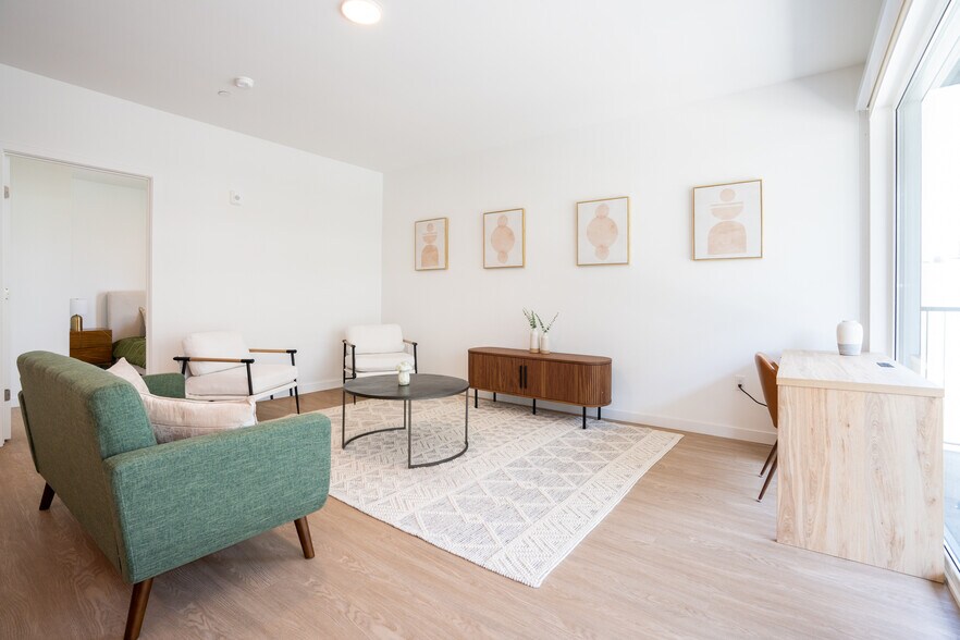More Photos Of 1915 Park Avenue, Los Angeles Apartments For Sale