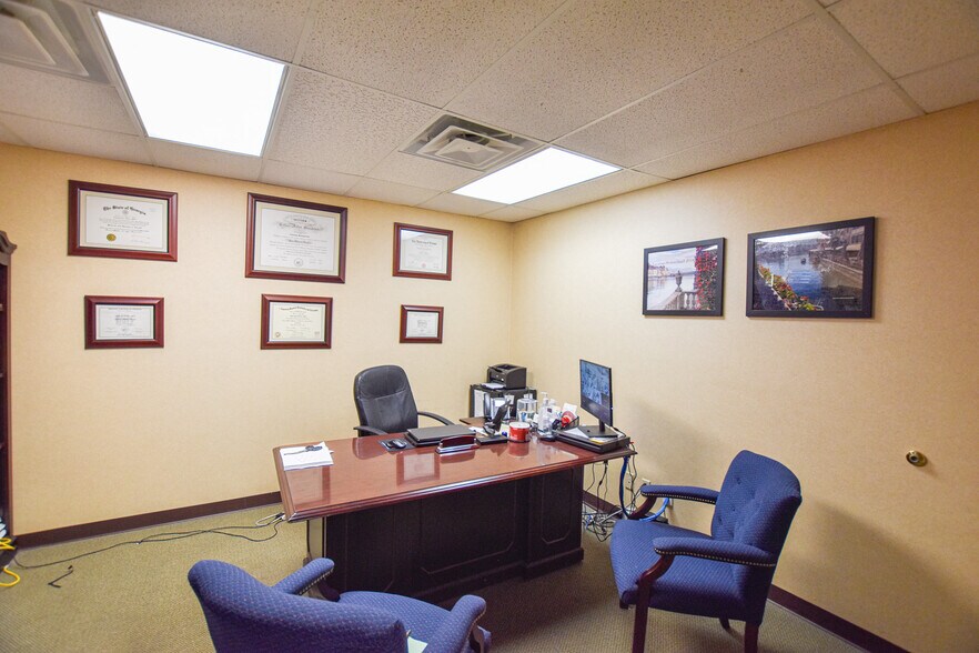 More Photos Of 1480 E 3rd St, Chattanooga Medical For Sale