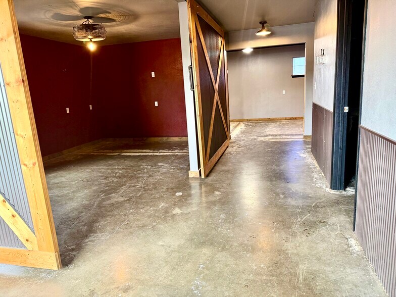 More Photos Of 315 E Railroad St, Cut Bank Sports And Entertainment For Sale