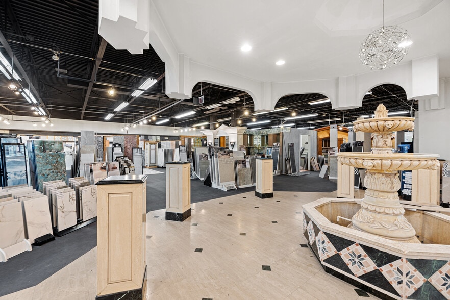 More Photos Of 600 W Main St, Norristown Showroom For Sale