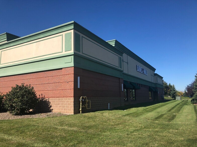 More Photos Of 303 Benner Pike, State College Freestanding For Lease