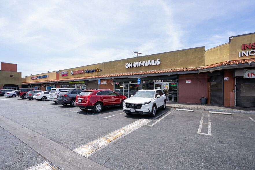 More Photos Of 4701-4725 S Broadway, Los Angeles Storefront For Sale