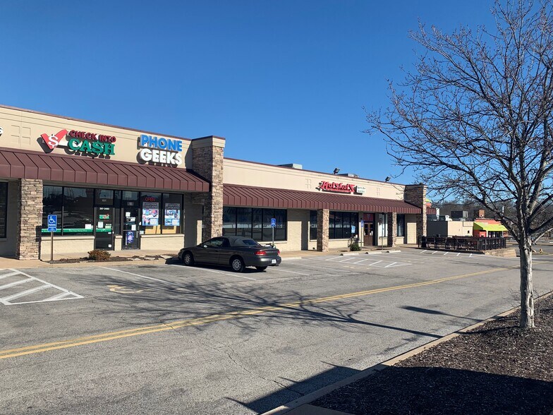 More Photos Of 131-161 Arnold Crossroads Ctr, Arnold Freestanding For Lease