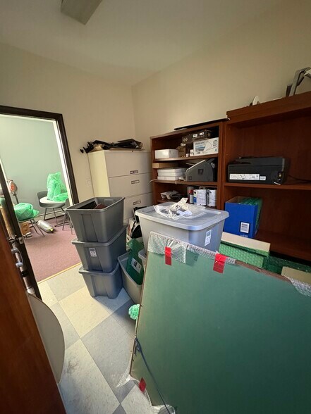 More Photos Of 109 Wallington Ave, Wallington Storefront Retail Residential For Lease