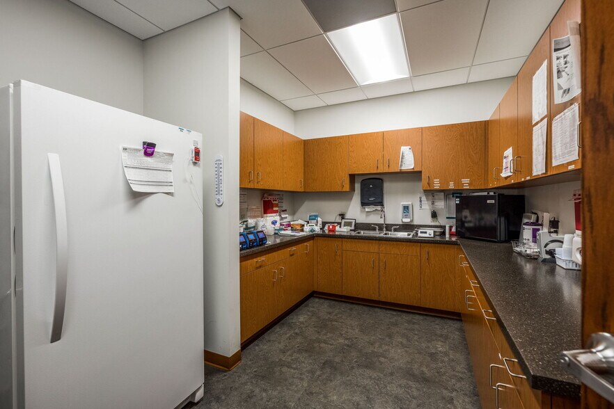 More Photos Of 4401 E Lohman Ave, Las Cruces Medical For Sale