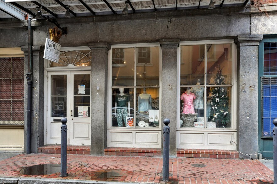 More Photos Of 235 Chartres St, New Orleans Storefront Retail Office For Sale