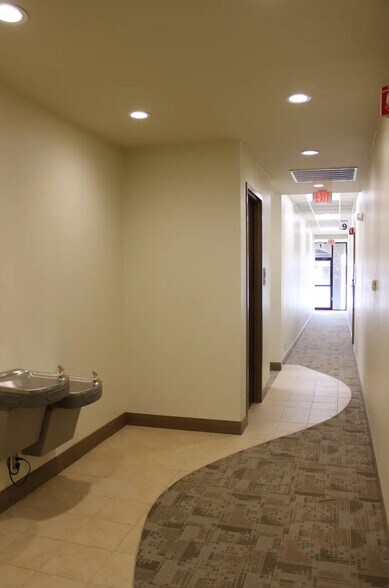 More Photos Of 5207 Essen Ln, Baton Rouge Unknown For Lease