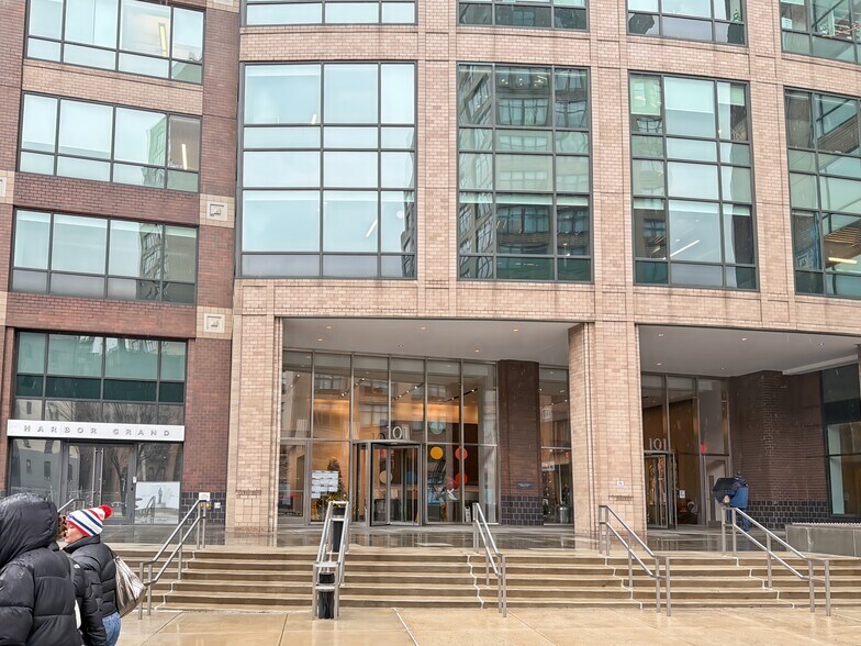 More Photos Of 101 Avenue of the Americas, New York Coworking Space