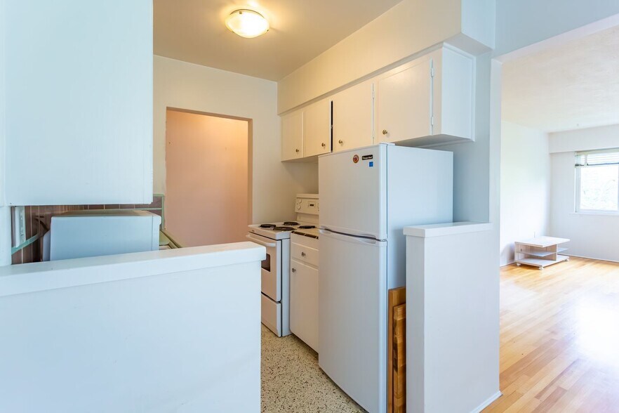 More Photos Of 2181 40th Ave W, Vancouver Apartments For Sale