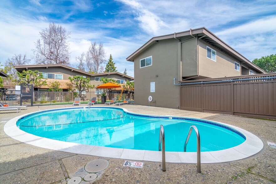 More Photos Of 1270 Coronado Dr, Sunnyvale Apartments For Sale