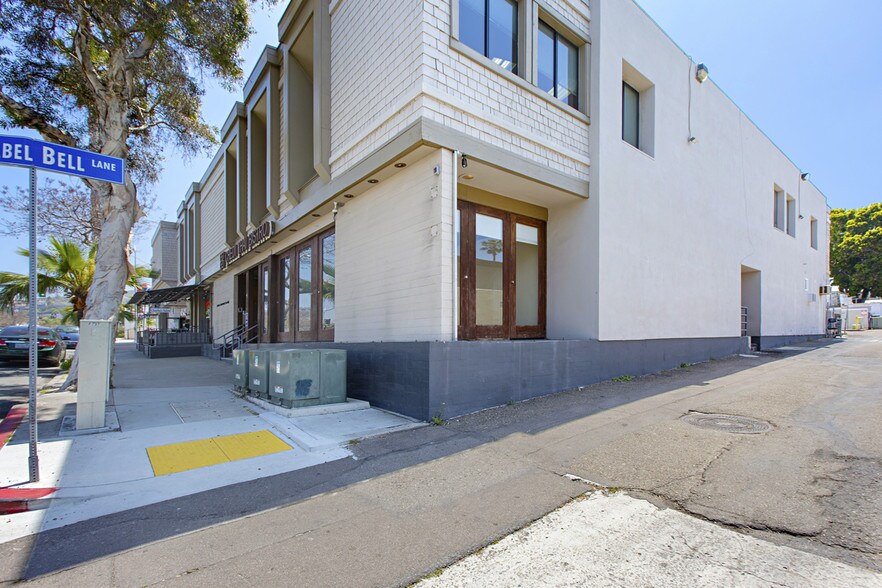 More Photos Of 727-737 Pearl St, La Jolla Medical For Lease