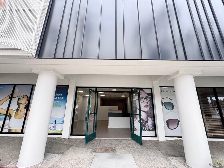 Primary Photo Of 588-590 Washington Blvd, Marina Del Rey Freestanding For Lease