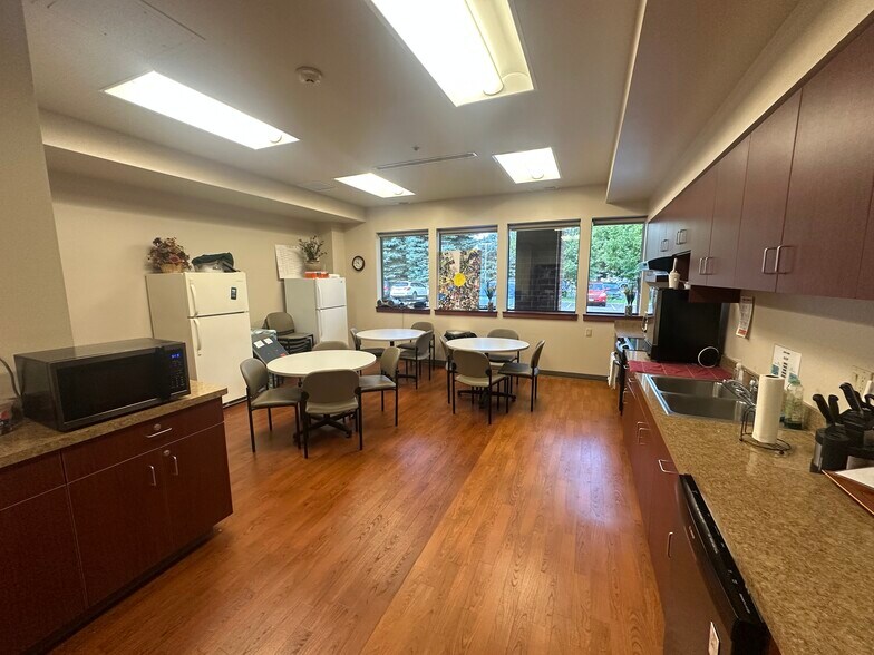 More Photos Of 2123 N Government Way, Coeur d'Alene Bank For Sale