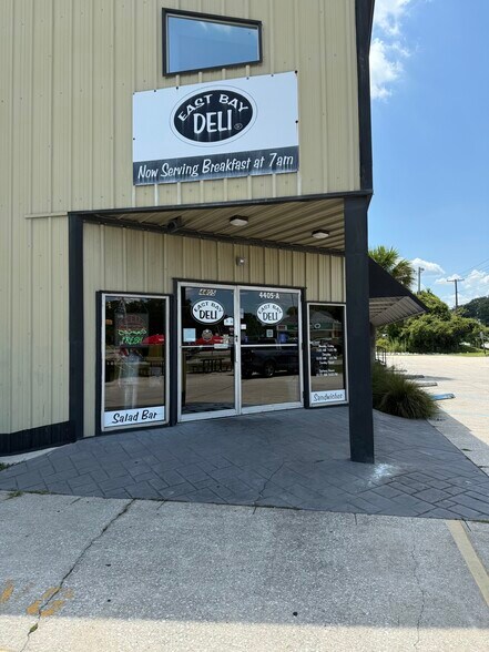 More Photos Of 4405 Dorchester Rd, Charleston Freestanding For Lease