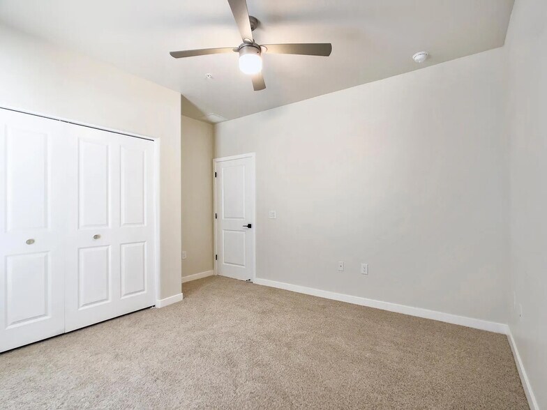 More Photos Of , Phoenix Multifamily For Sale