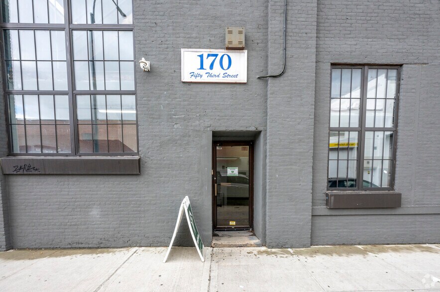 More Photos Of 169 54th St, Brooklyn Warehouse For Lease