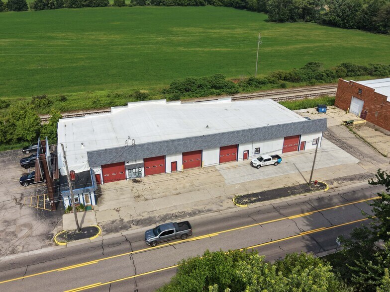 More Photos Of 483 Maple st, Grant Industrial For Sale
