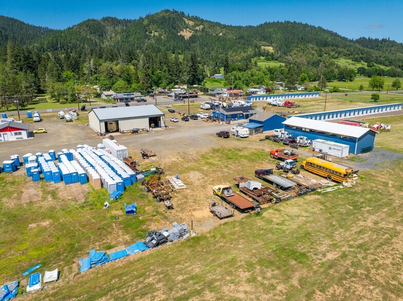More Photos Of 215 Lawson Ln, Tenmile Warehouse For Sale