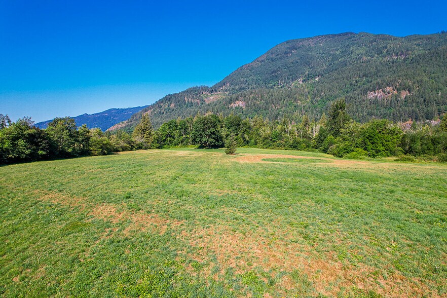 More Photos Of 3705 Hot Springs Rd, Agassiz Land For Sale