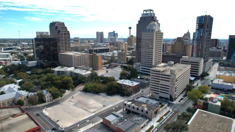 More Photos Of 500 N Main Ave, San Antonio Loft Creative Space For Sale