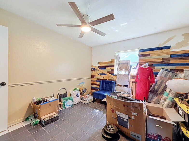 More Photos Of 7813 Leo Kidd Ave, Port Richey Flex For Sale