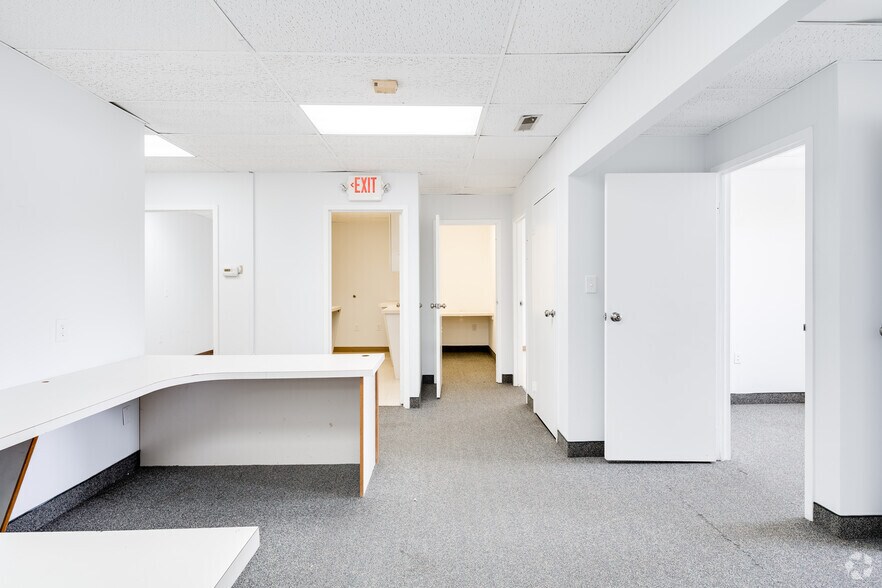 More Photos Of 105 Manheim Ave, Bridgeton Medical For Lease