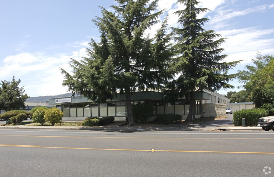 More Photos Of 8505 Church St, Gilroy Light Distribution For Lease