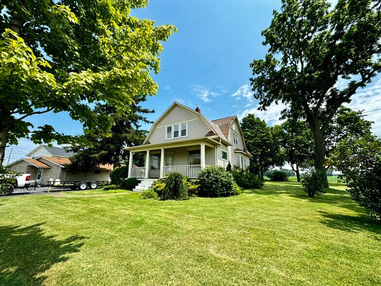 More Photos Of 3216 Hayes Ave, Sandusky Office For Sale