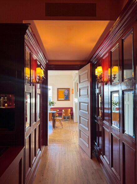 More Photos Of 10 Old Route 9, Staatsburg Hotel For Sale