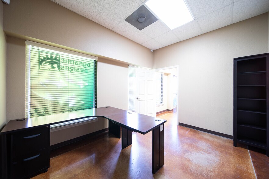 More Photos Of 2100 E Stan Schlueter Loop, Killeen Storefront Retail Office For Lease