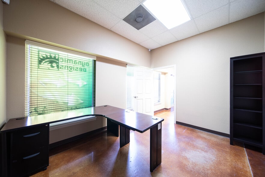 More Photos Of 2100 E Stan Schlueter Loop, Killeen Storefront Retail Office For Lease