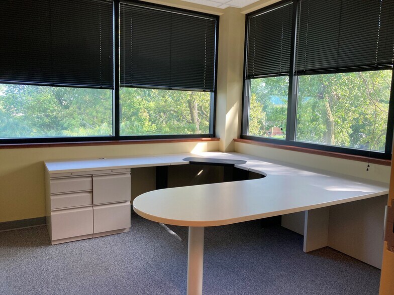 More Photos Of 2901 International Ln, Madison Loft Creative Space For Lease