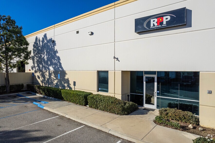 Primary Photo Of 237 W Orange Show Ln, San Bernardino Warehouse For Lease