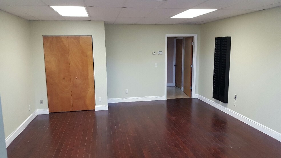 More Photos Of 9914 State Road 52, Hudson Warehouse For Sale