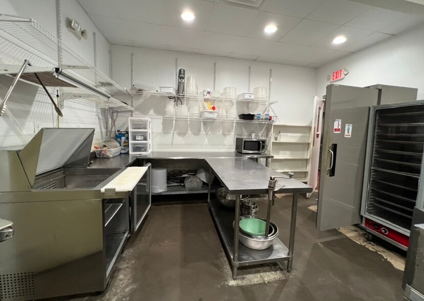 More Photos Of 8291 Savannah Hwy Hwy, Norway Restaurant For Sale