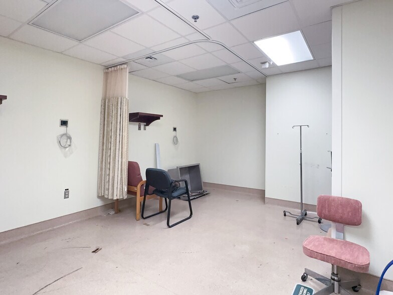 More Photos Of , Merritt Island Office For Sale