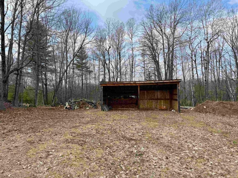 More Photos Of 51 Crane Rd, Winthrop General Retail For Sale
