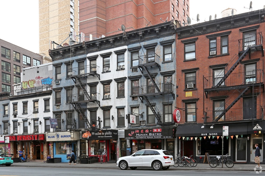 More Photos Of 92-96 3rd Ave, New York Apartments For Lease