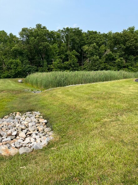 More Photos Of 2728 Augustine Herman Hwy, Chesapeake City Freestanding For Sale