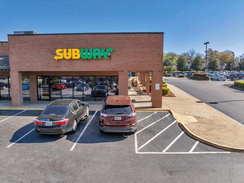 More Photos Of 610-630 North Ave, Macon-Bibb Freestanding For Sale