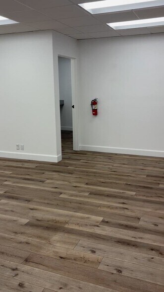 Primary Photo Of 265 Santa Helena, Solana Beach Office For Lease