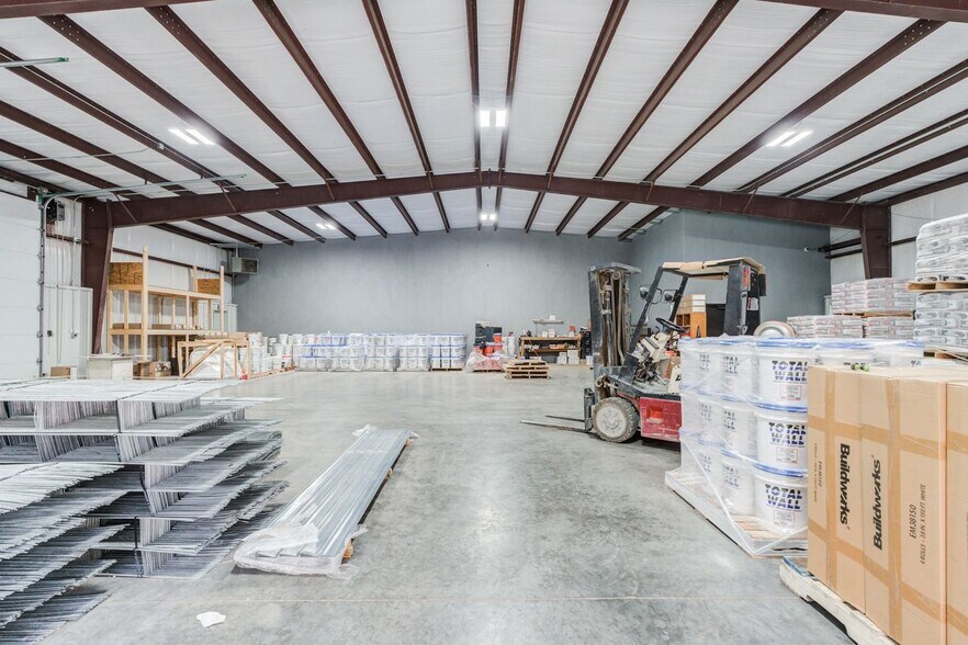 More Photos Of 4805 N Interstate 27, Lubbock Industrial For Sale
