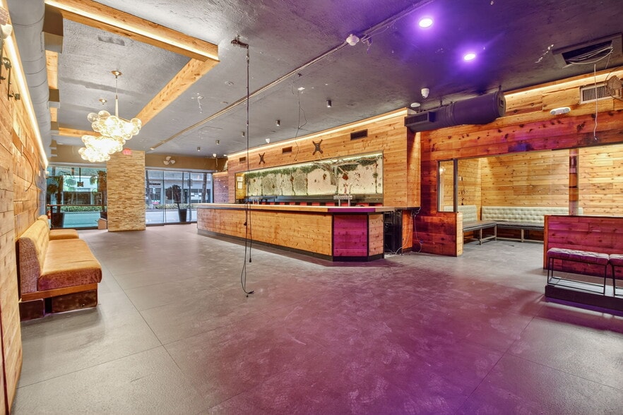 More Photos Of 1220-1220 Washington Ave, Miami Beach Restaurant For Lease