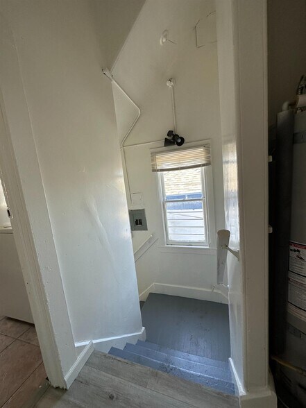 More Photos Of 3200-3208 California St, Berkeley Apartments For Sale