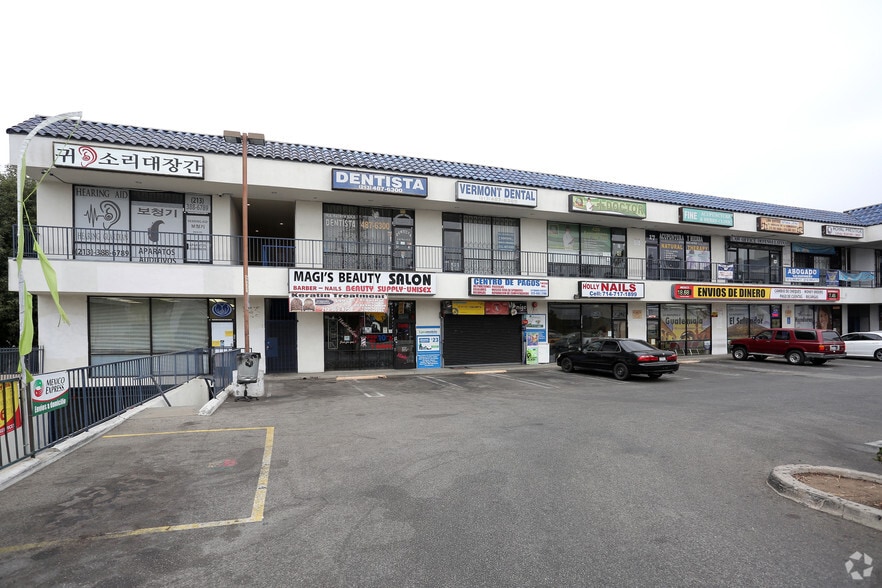 More Photos Of 1133 S Vermont Ave, Los Angeles Freestanding For Lease