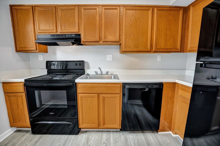 More Photos Of 1201 Benning Rd, Capitol Heights Apartments For Sale