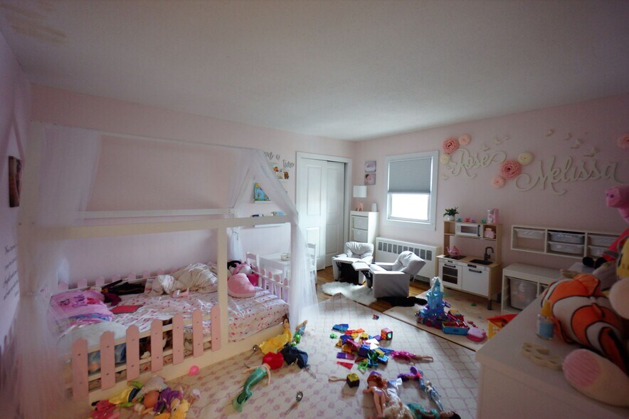 More Photos Of 376-380 McLean Ave, Yonkers Apartments For Sale